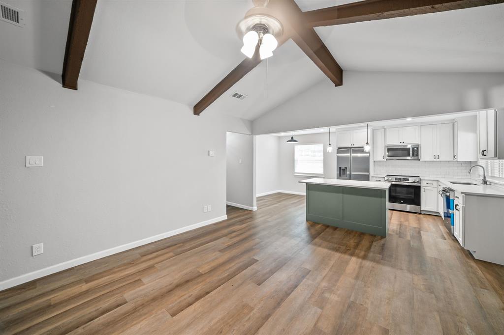 5400 Inglewood Lane
