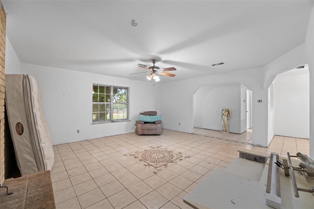 9832 County Road 540