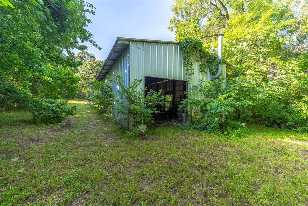 400 W Oak Street