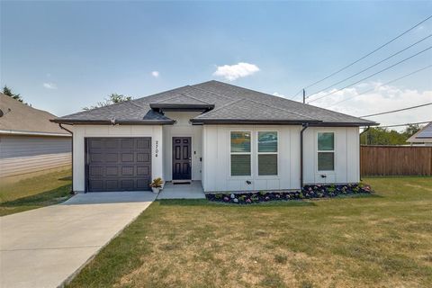 2704 Lucky Lane Dallas TX 75241