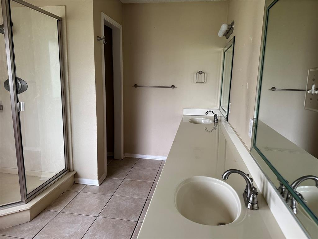 Ridge Crest Ests - Residential