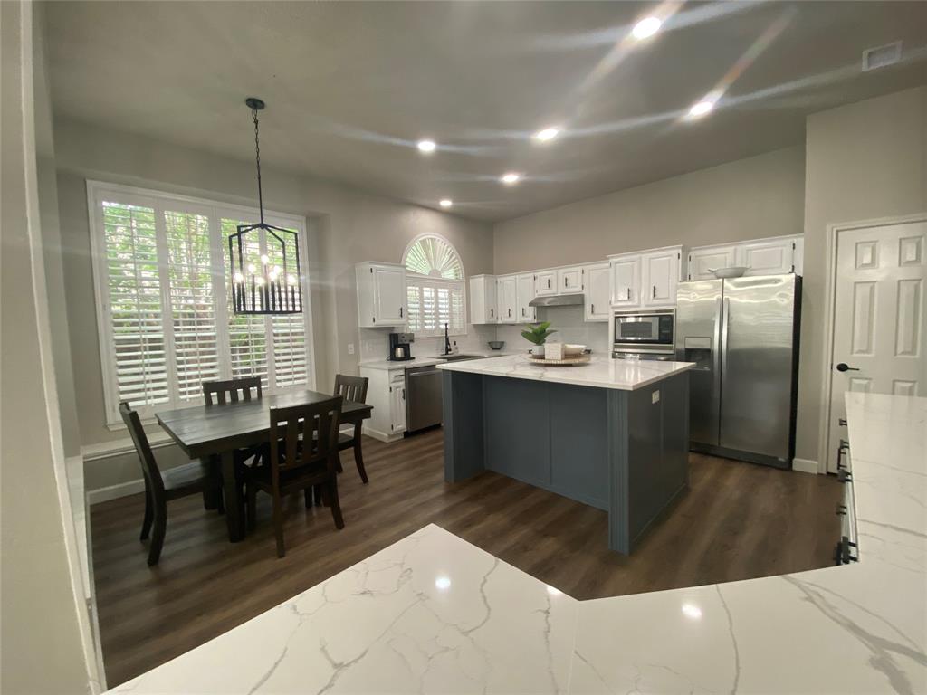 1321 Newbury Lane