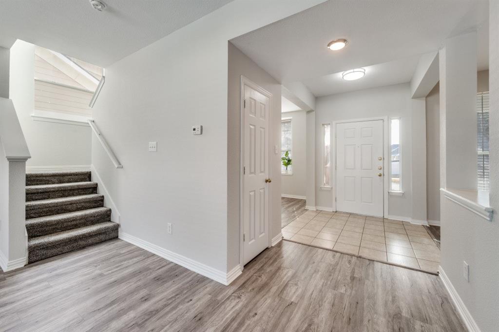 10013 Lakeview Drive