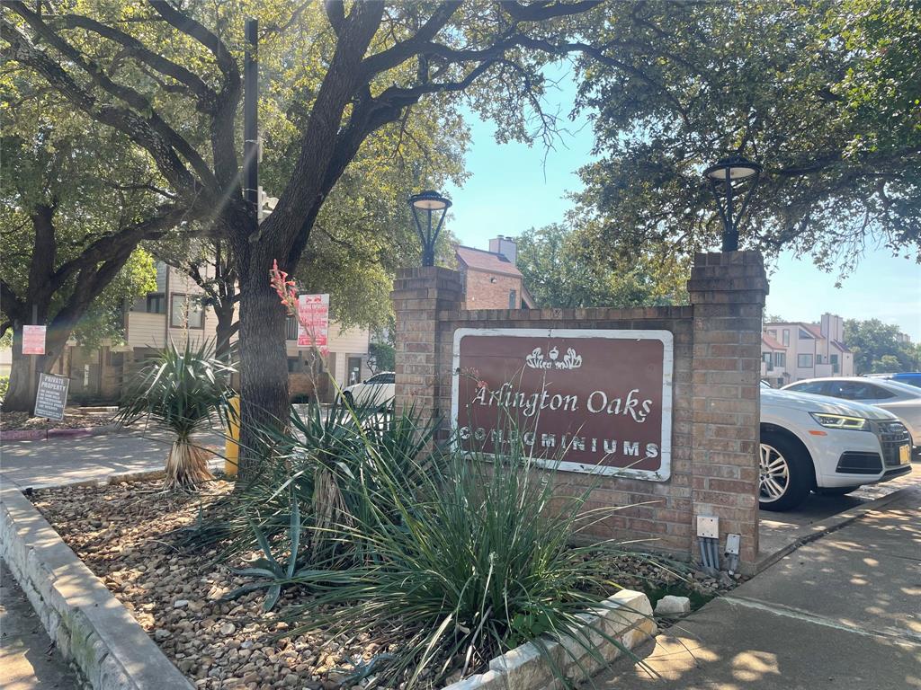 Arlington Oaks Condo - Residential