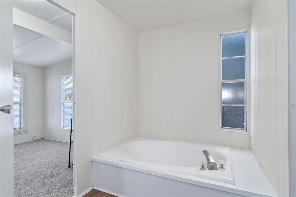 Rock Harbor Estate - Residential