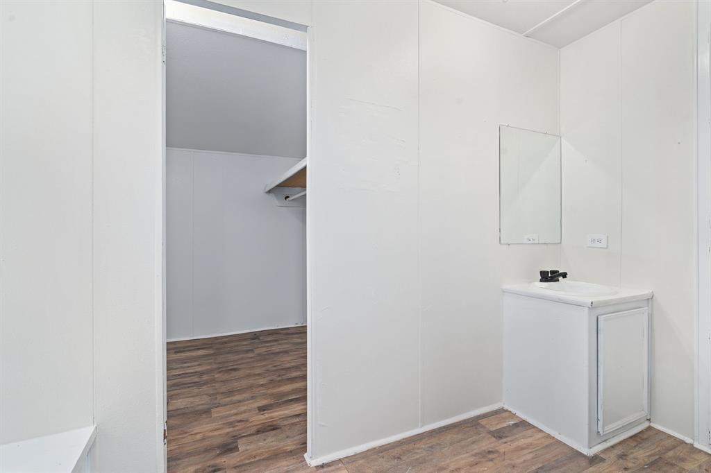 Rock Harbor Estate - Residential