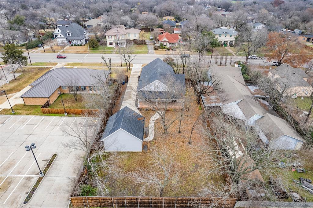 Town - Waxahachie - Residential