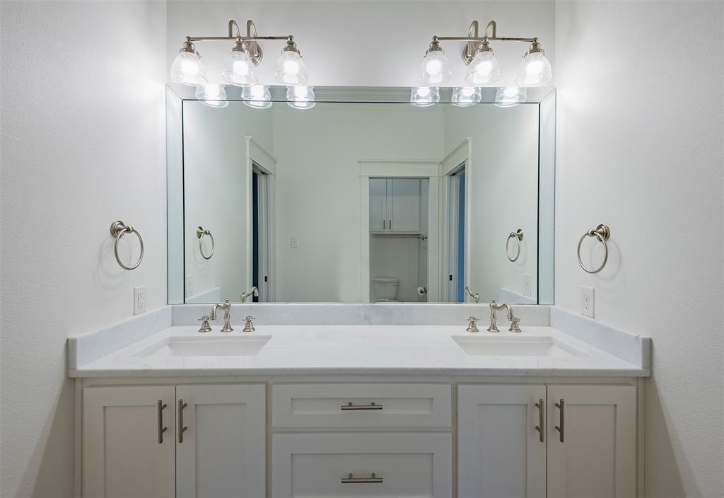 Town - Waxahachie - Residential