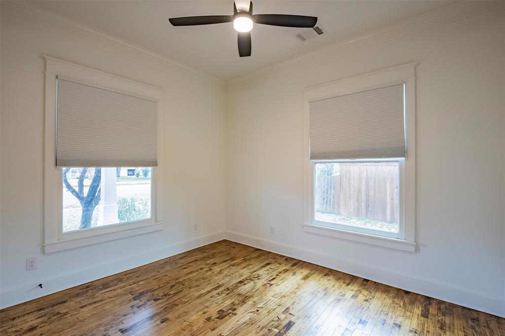 Town - Waxahachie - Residential