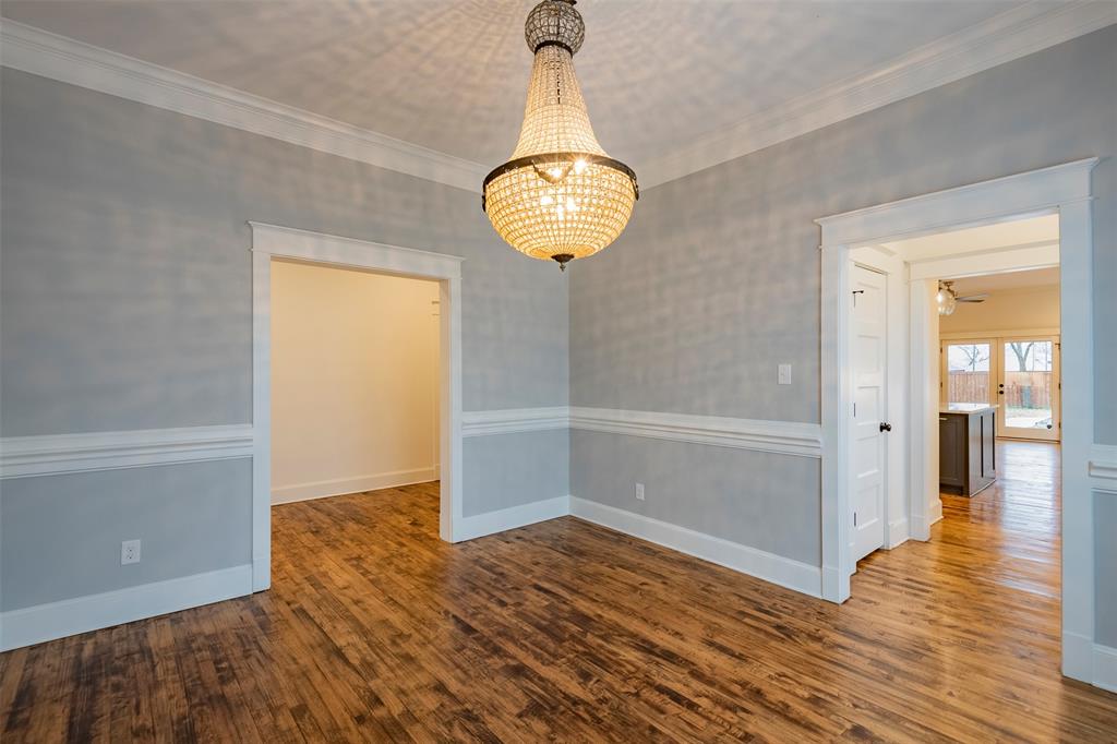 Town - Waxahachie - Residential