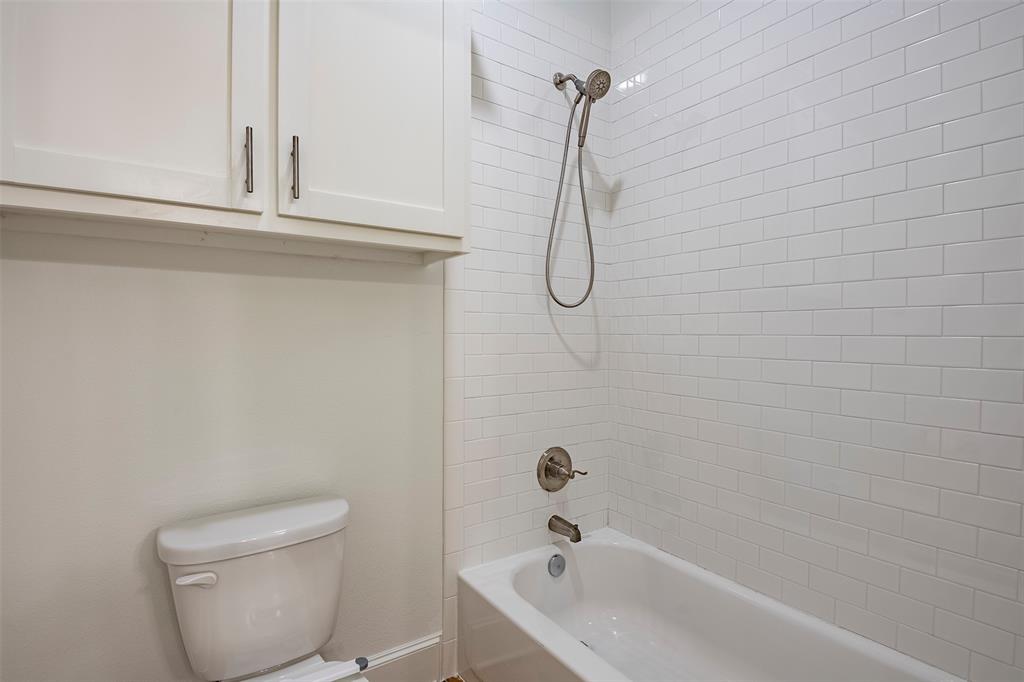 Town - Waxahachie - Residential