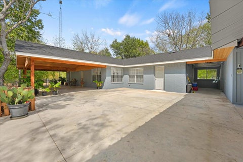Tiny photo for 102 Old Pecan, Ennis, TX 75119 (MLS # 21385323)