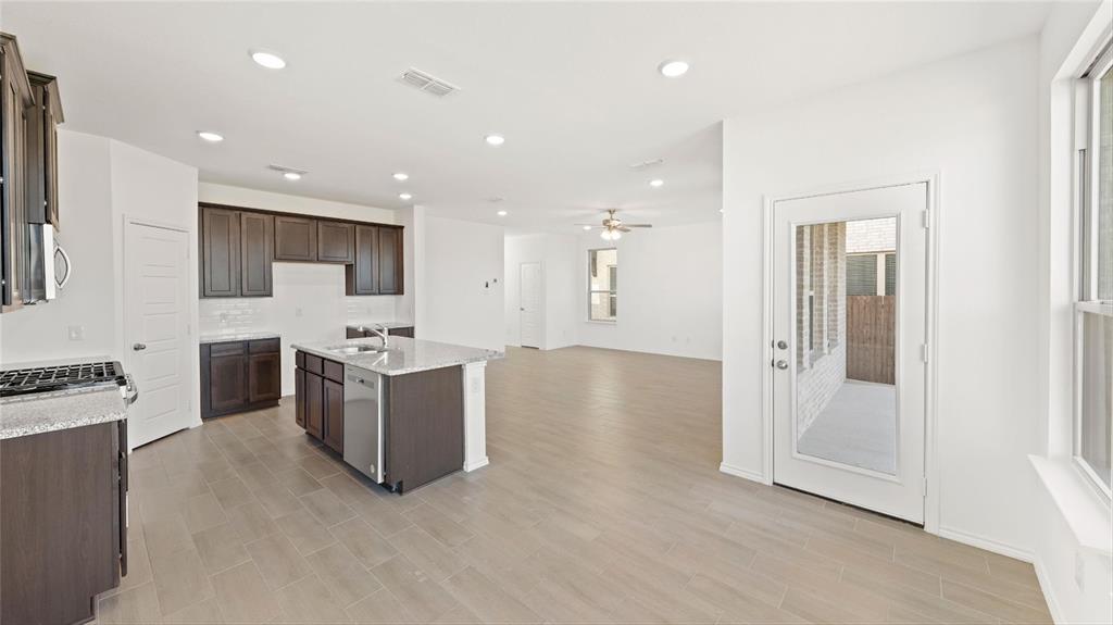 Devonshire - Residential