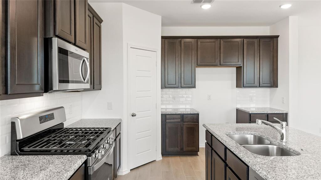 Devonshire - Residential