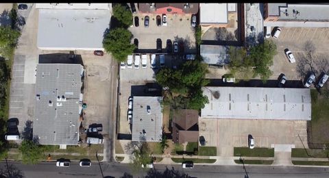 Photo of 4205 E Side Avenue, Dallas, TX 75226 (MLS # 21224972)