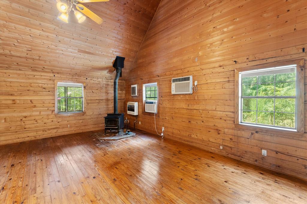 Horseshoe Bend - Residential