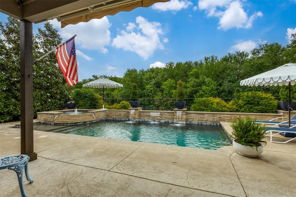 7404 River Park Drive