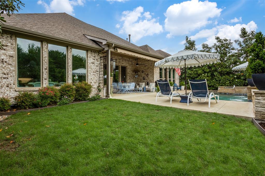 7404 River Park Drive