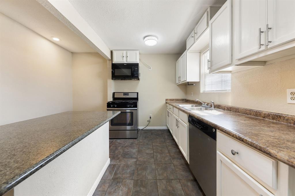 Hallbrook Add - Residential