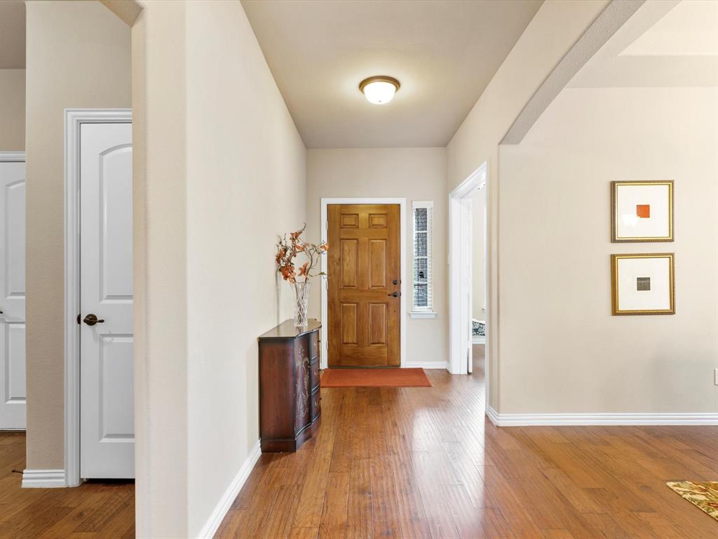 2729 Costa Mesa Drive