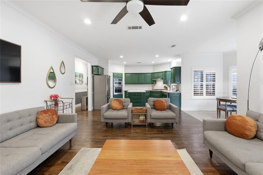 1525 Lost Lake Drive