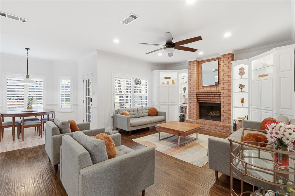 1525 Lost Lake Drive