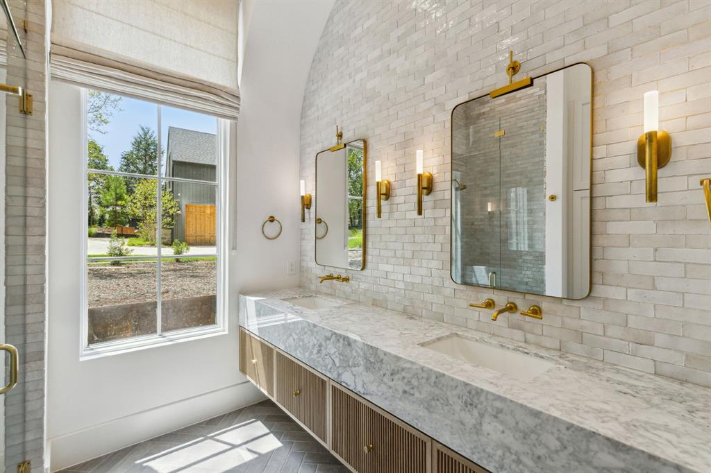 Long Cove - Residential