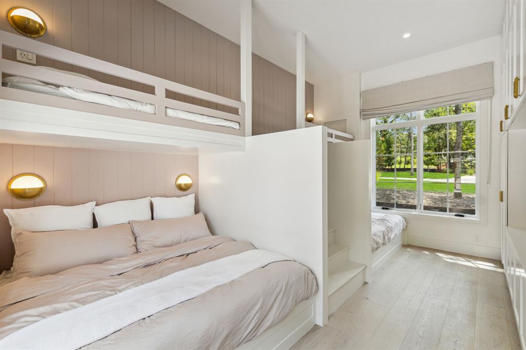 Long Cove - Residential