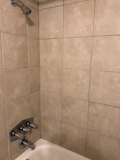 Park Lane Twnhms Ph 01 - Residential Lease