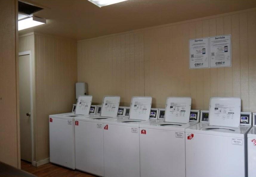 Park Lane Twnhms Ph 01 - Residential Lease