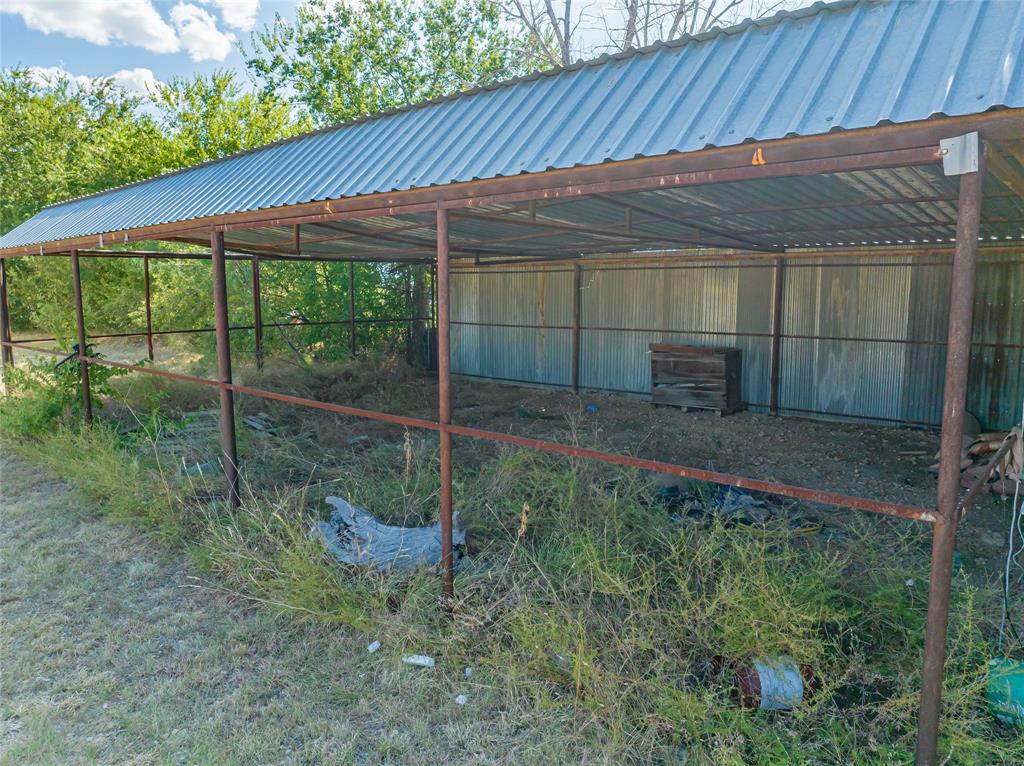 Walker - Commercial Sale