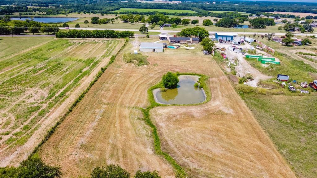 8204 County Road 1061