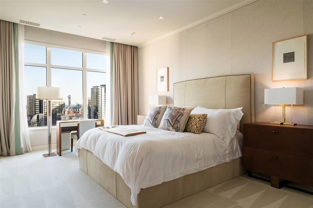 Tower & Regency Row Residence Condo - Residential