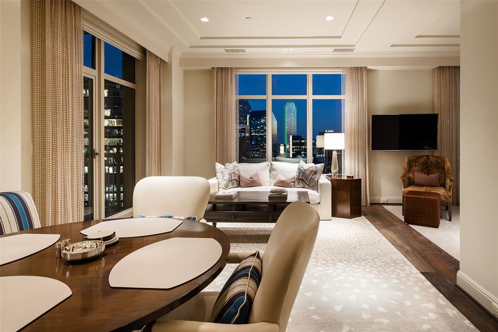 Tower & Regency Row Residence Condo - Residential