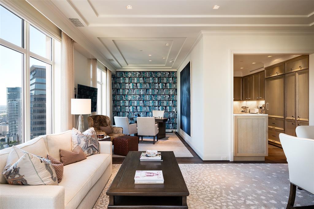 Tower & Regency Row Residence Condo - Residential