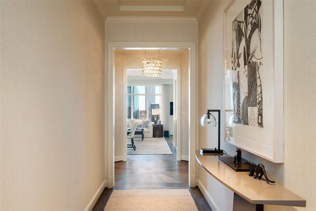 Tower & Regency Row Residence Condo - Residential