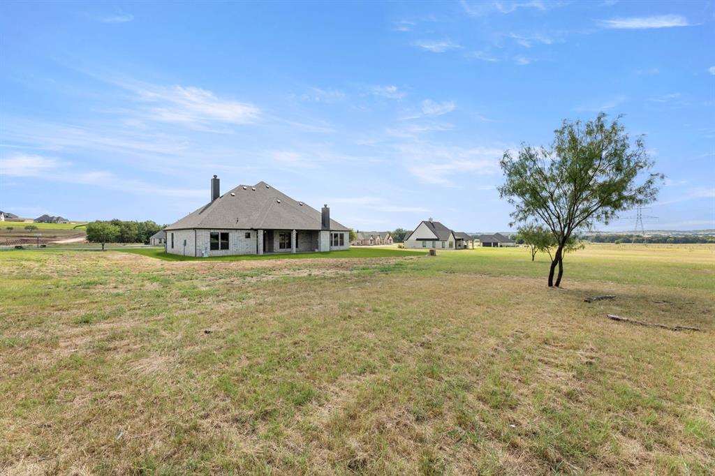 1017 Lake Prairie Trail