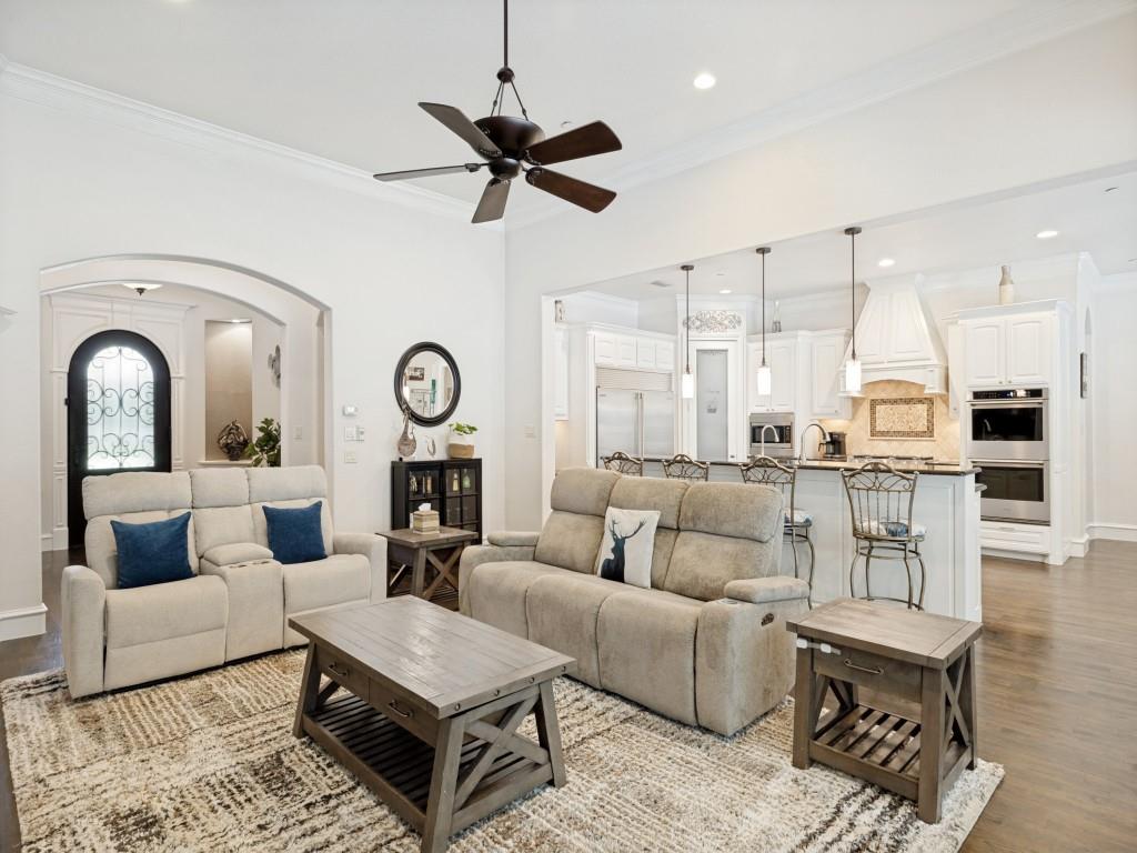 Lucas, Texas, 75002, United States, 4 Bedrooms Bedrooms, ,4 BathroomsBathrooms,Residential,Active,2052142