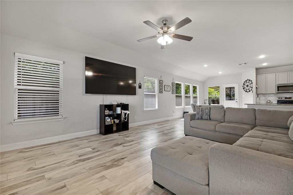 Redford Place Addition - Residential Lease