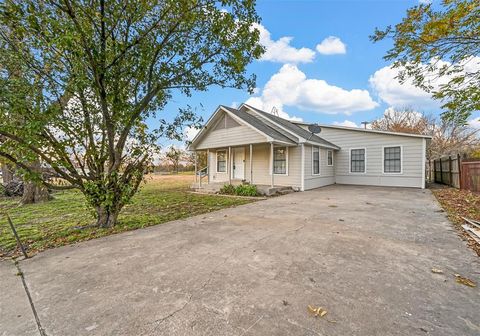 A home in Leonard