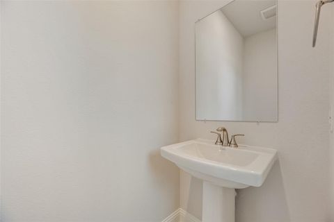 Tiny photo for 136 Bable Run Street, Little Elm, TX 75068 (MLS # 21235117)