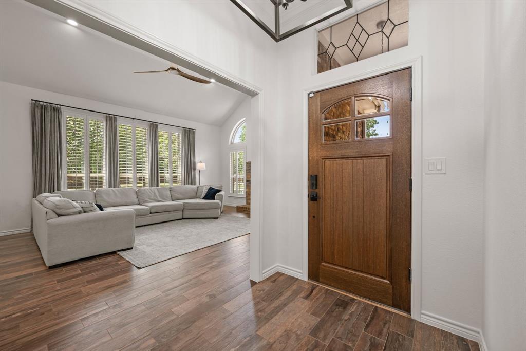 1402 Summer Dell Court