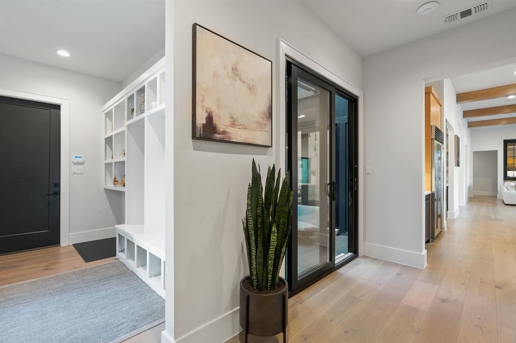 Hidden Creeks Pointe - Residential