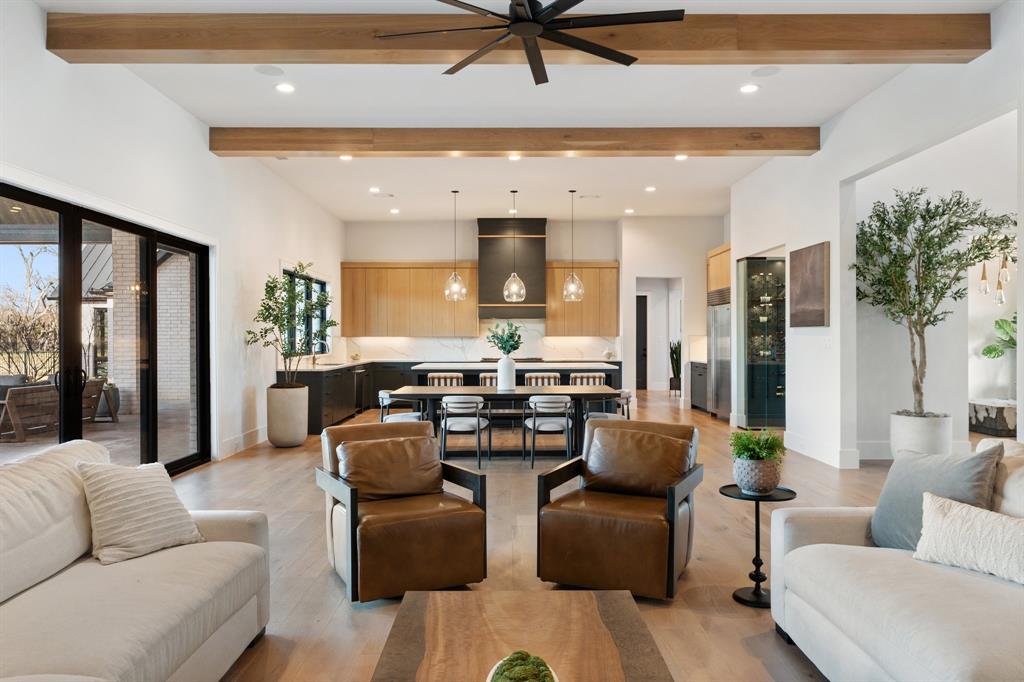 Hidden Creeks Pointe - Residential