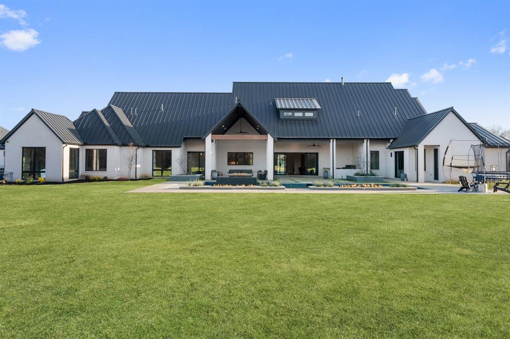 Hidden Creeks Pointe - Residential