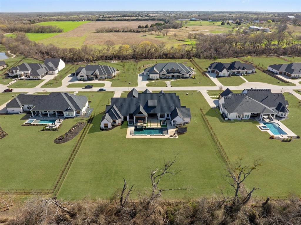 Hidden Creeks Pointe - Residential