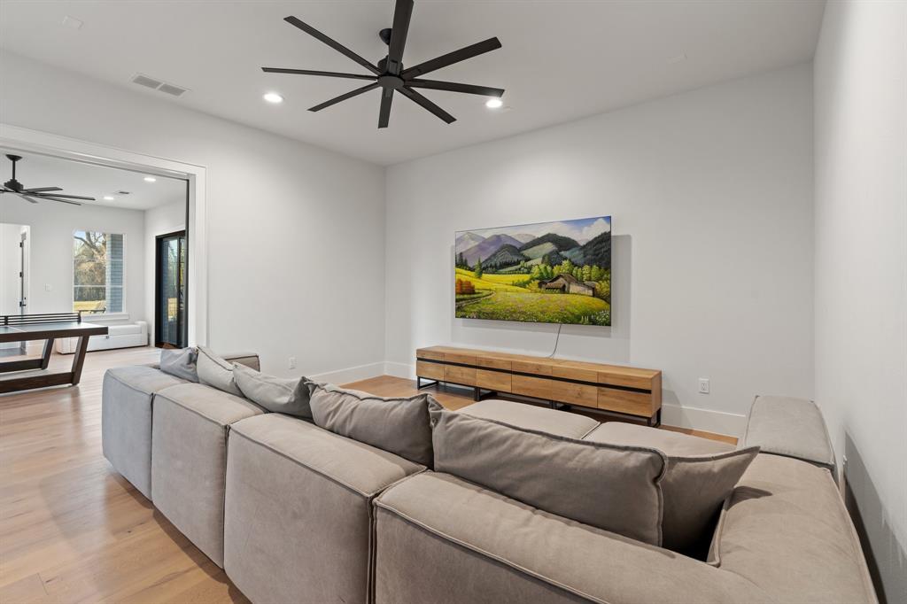 Hidden Creeks Pointe - Residential