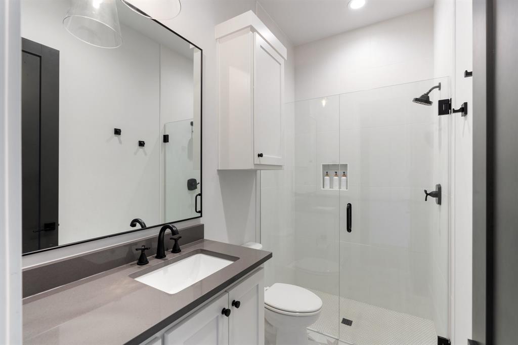 Hidden Creeks Pointe - Residential