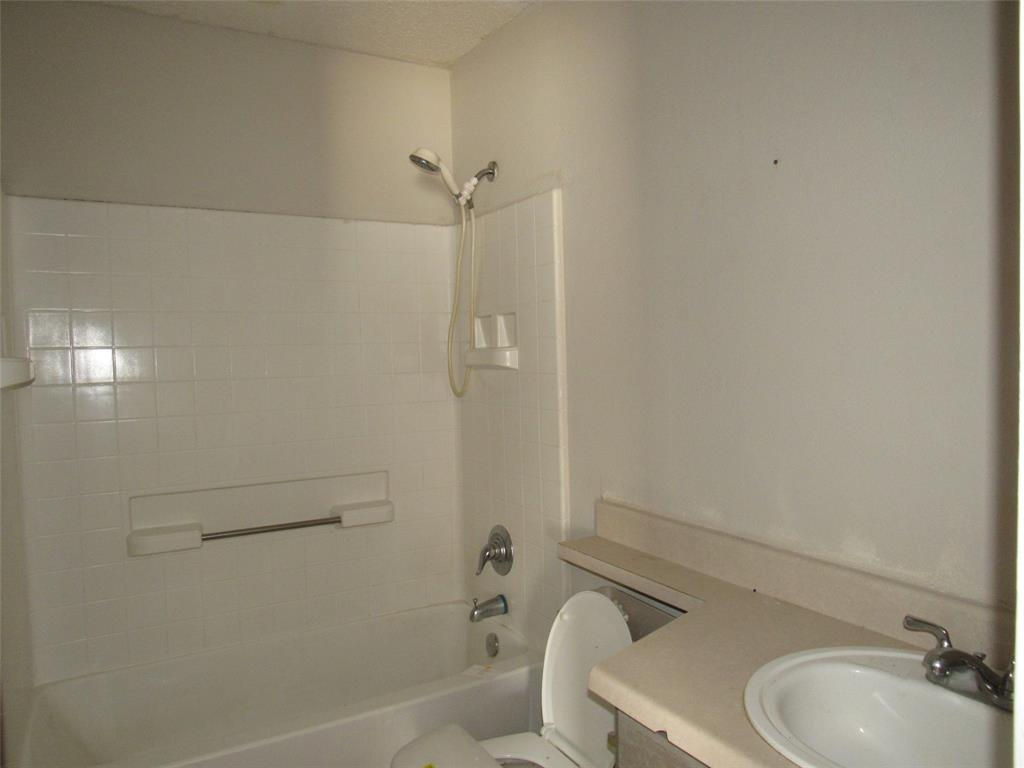 Cooney Cavern - Residential