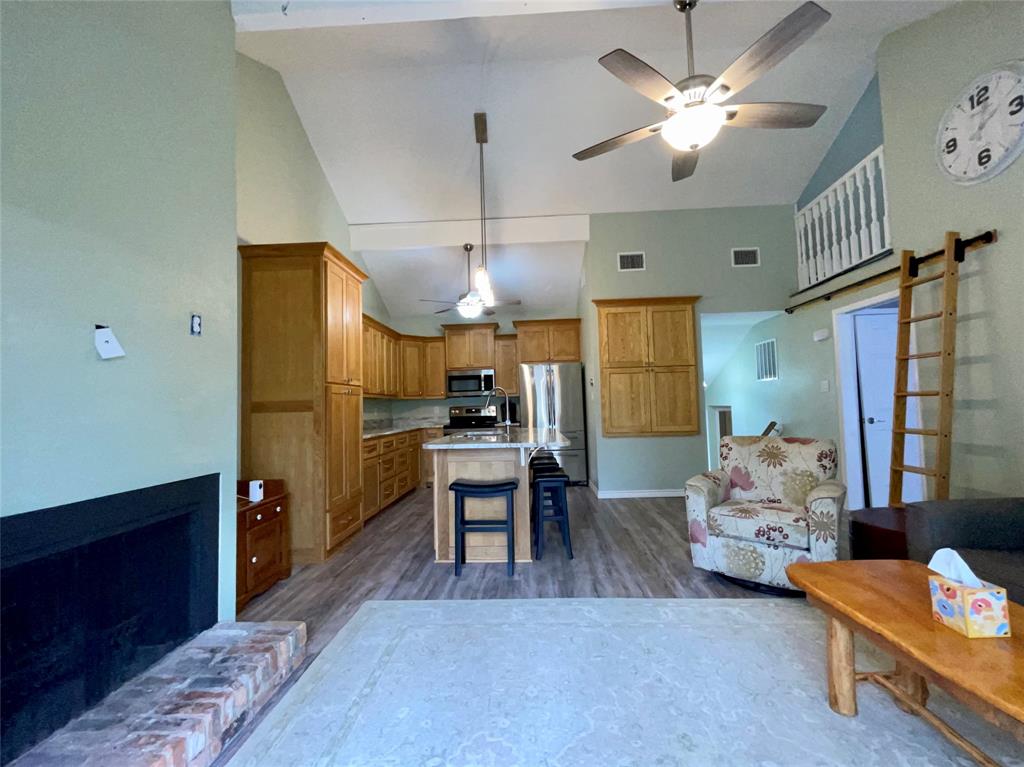 Holly Lake Ranch Condo-Shares - Residential
